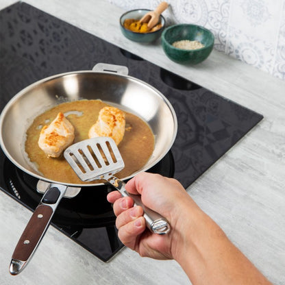 Spatule ajourée